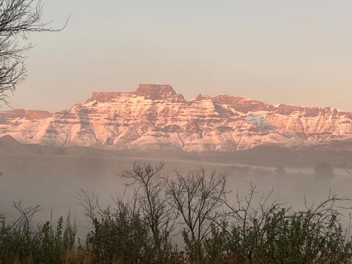 Drakensberg Inkosana Lodge Champagne Valley Kültér fotó