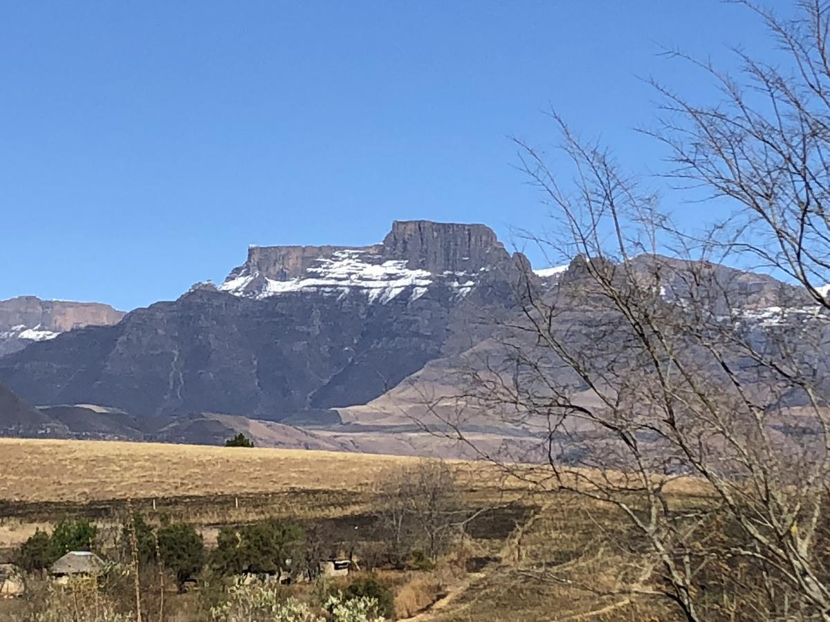 Drakensberg Inkosana Lodge Champagne Valley Kültér fotó